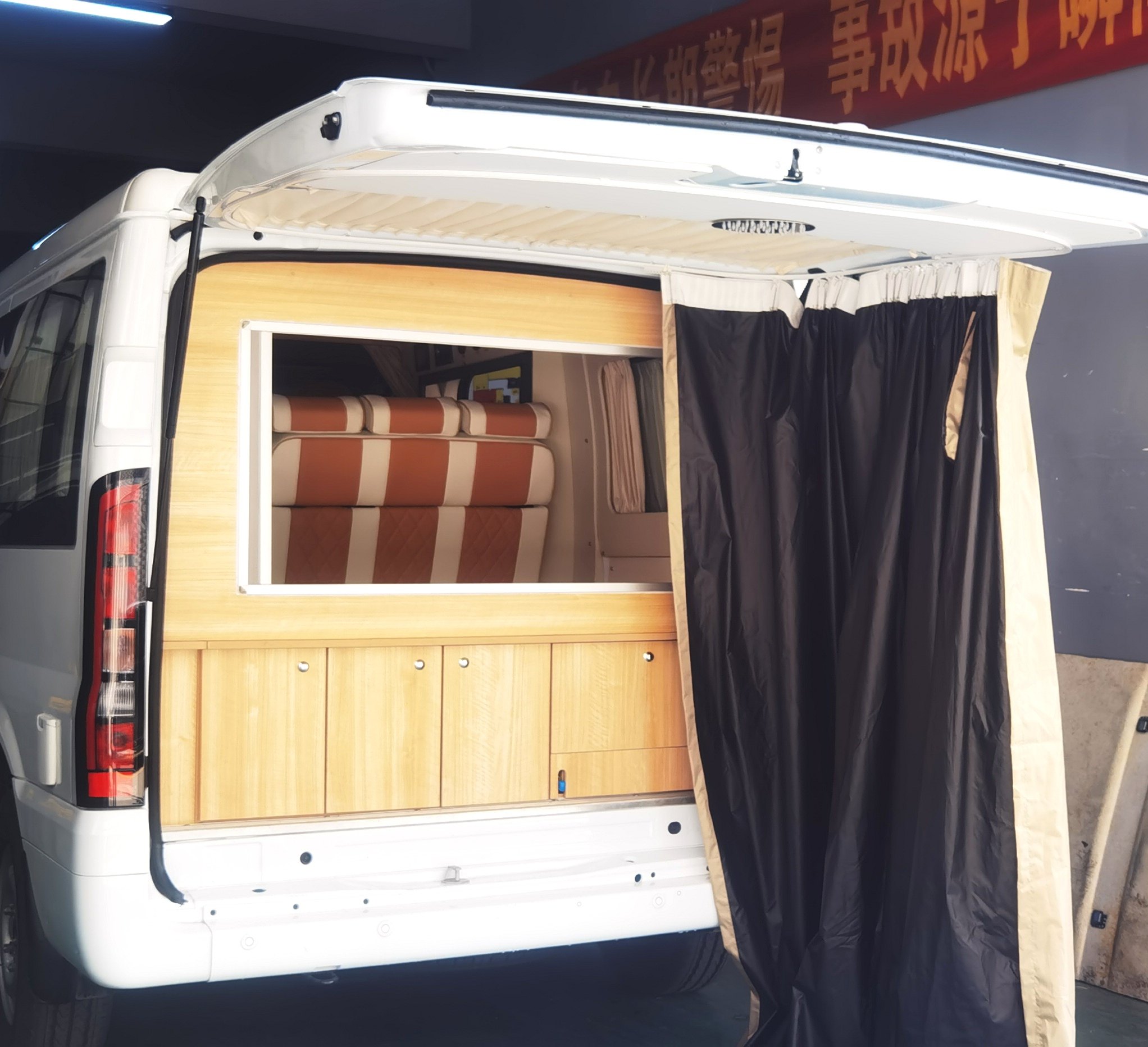Jiangling Fushun Quanshun Dato - đánh giá và giá Outdoor Camping Toilet Tent